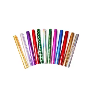 Stagnola di timbratura calda del rotolo trasparente olografico iridescente del modello differente di alta qualità per la carta tessile dell'etichetta