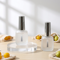 Flacon de vernis à ongles effet luxe pour colle, finition mate très prisée avec couvercle doré, sérigraphie personnalisée, différents pinceaux