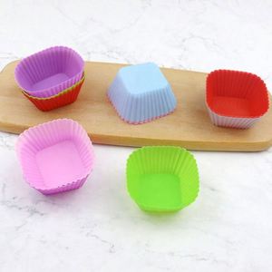 Moule à gâteau en silicone réutilisable personnalisé avec logo, pour muffins et cupcakes, forme carrée, couleurs variées, OEM/ODM - Product Image 1
