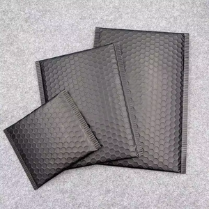 Sobres de Poliéster Impermeables Personalizados, Acolchados, de Algodón Reciclado, con Logotipo Impreso, para Envíos de Ropa - Product Image 2
