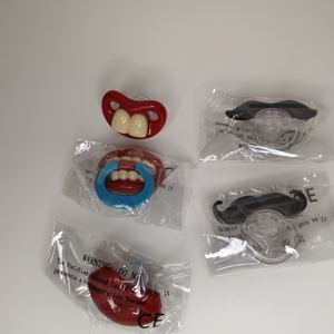 Sucette en silicone Produits pour bébés pour nouveau-nés Sucette à mâcher Sucette en silicone pour tout-petits Sucette pour nouveau-nés Funny Teether - Product Image 6