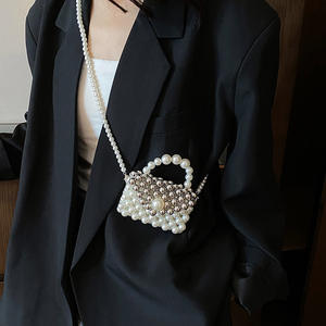 Bolso de mano de noche para mujer a la moda, monedero para boda, fiesta de graduación, bolso de mano con perlas caladas ostentosas - Product Image 5