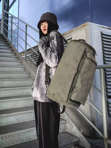 Sac à dos en toile avec logo personnalisé Sac de voyage extérieur portable Sac à dos de loisirs simple en polyester imperméable - Product Image 4