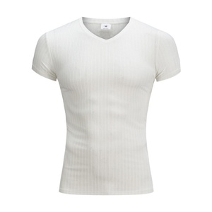 Camiseta de Manga Corta con Cuello en V, Ajustada, de Algodón, Personalizada, para Hombre, Deportiva, con Estampado Digital a Rayas, Transpirable, de Punto - Product Image 5