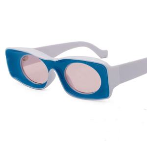 中国卸売2024新トレンドフラットサングラス卸売プロモーションサングラス - Product Image 4