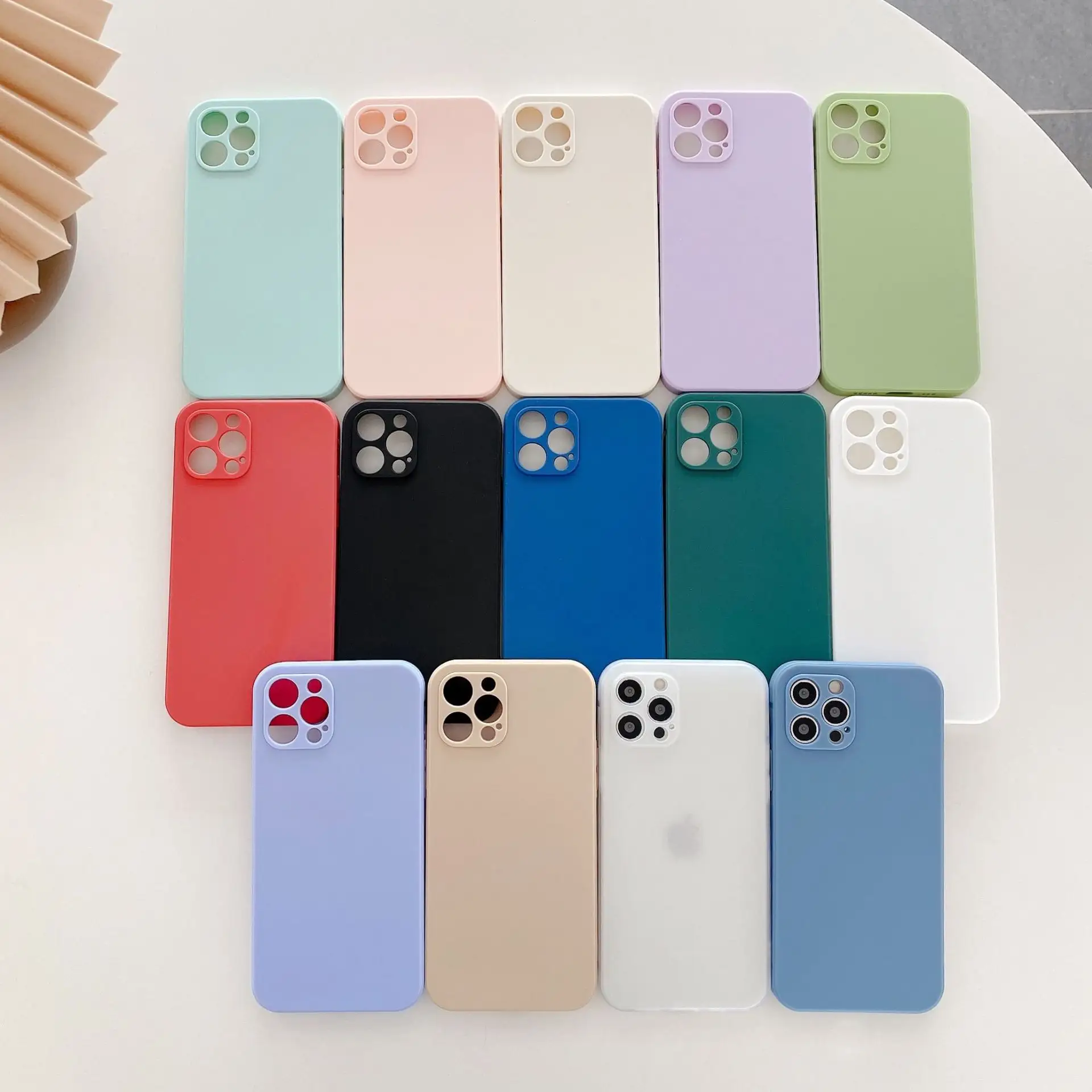 Kustom Cetak Logo Multi Warna TPU Penutup Ponsel Silikon Cair Penutup Ponsel untuk Iphone 14 13 12 Pro Max