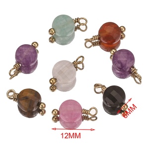 Breloque en pierres précieuses facettées en forme de disque |   Pendentifs en perles de pierre naturelle avec attache en acier inoxydable plaqué or PVD |   Turquoise, quartz rose, malachite - Product Image 5