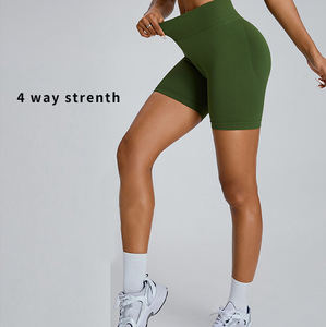 <span class=keywords><strong>Shorts</strong></span> Deportivos Personalizados de 4.5 Pulgadas con Efecto Levanta Glúteos, <span class=keywords><strong>Shorts</strong></span> de Yoga Suaves de Nailon, <span class=keywords><strong>Shorts</strong></span> Deportivos al por Mayor para Mujer, Sin Costuras - Product Image 2