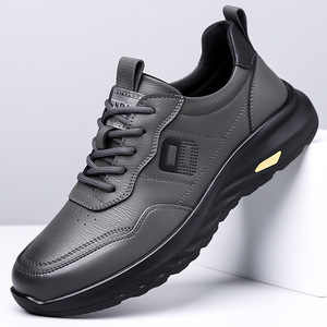 Chaussures en cuir décontractées pour hommes à semelle épaisse, talon bas, confortables pour le bureau, style printemps-automne - Product Image 1