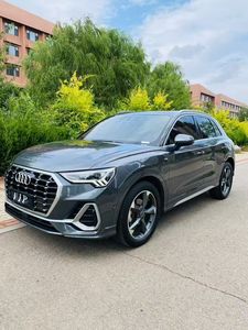 <span class=keywords><strong>Audi</strong></span> <span class=keywords><strong>Q3</strong></span> 35 TFSI Dynamic Fashion Edition <span class=keywords><strong>2021</strong></span>, sièges en cuir, toit ouvrant panoramique, transmission automatique - Product Image 2