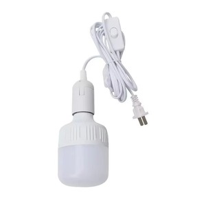Câble d'alimentation EU 1,8 m avec interrupteur et douille E27 pour ampoules LED suspendues, luminaires et suspensions - Product Image 2