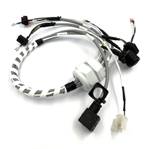 โรงงาน YZCONN ผู้ผลิตชุดสายเคเบิลแบบกำหนดเอง ชุดเชื่อมต่อควบคุมตัวถัง และชุดสายไฟสำหรับอุปกรณ์หนัก - Product Image 2