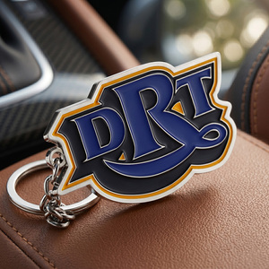 Portachiavi Personalizzati con il Tuo Logo, Placcati in Argento, a Forma di Scudo Irregolare, in Lega di Zinco Smaltata, per Club e Souvenir Aziendali - Product Image 1