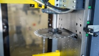 Máquina de Limpieza de Escoria de Soldadura para Ventanas de Plástico, Control de Dos Ejes, Limpiador de Esquinas de Ventanas CNC