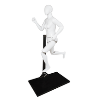 2024 support Style adulte en cours d'exécution Robot Muscle Mannequin matériau en fibre de verre pour l'exposition d'affichage