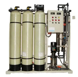 RO Reverse Osmosis เครื่องกรองน้ำอุตสาหกรรมพืช500เครื่องบำบัดน้ำ Lph สำหรับเครื่องบำบัดน้ำดื่มเชิงพาณิชย์