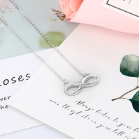 Eternal Love Collier pendentif infini en argent sterling 925 avec zircon pour femme Cadeau significatif