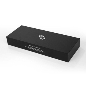 Cajas de Cartón Reciclable para Joyería con Impresión de Lámina Dorada y Logotipo Personalizado - Product Image 1