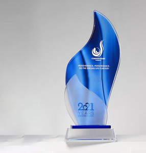 Wholesale Customized Individual Name Carved Laser Engraved UV Printing Crystal Glass Award Trophy for Souvenir