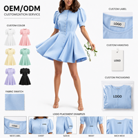 Fabrication de vêtements OEM, robe pour femmes, bleu clair, manches bouffantes, boutons sur le devant, taille cintrée, robe de soirée style A