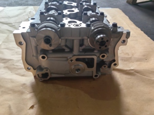 Nueva Culata Completa 2TR-<span class=keywords><strong>EGR</strong></span> de 16 Válvulas 11101-0C040 11101-0C030 para HILUX INNOVA FORTUNER con 1 Año de Garantía - Product Image 2