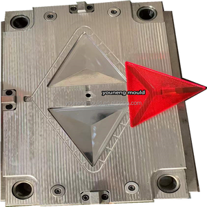 Molde Taizhou OEM lámpara de fundición eléctrica molde de lámpara accesorios de lámpara de bicicleta accesorios de coche eléctrico fábrica de producción de moldes - Product Image 5