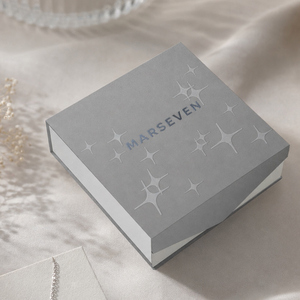 Scatola di Lusso Personalizzata per Gioielli con Chiusura Magnetica e Elegante Logo in Lamina Argento per Confezioni di Collane e Anelli - Product Image 2