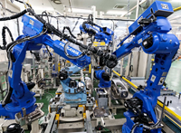 Robot Industri YASKAWA GP180 Berkinerja Tinggi dengan Gripper Robot yang Dapat Disesuaikan untuk Membantu Penanganan CNC Pabrik, Pemuatan, dan Pembongkaran