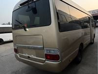 Bus Toyota Coaster d'occasion remis à neuf de luxe, 29 places, bus VIP pour transferts d'affaires, prix