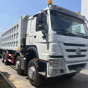 Camión Volquete Howo Warrior 8x4 Nuevo de Servicio Pesado, Capacidad de Carga de 31-40T, 351-450hp, Emisión Euro 3, Cámara Trasera de 360° - Product Image 1