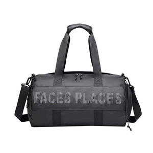 Sac de sport unisexe personnalisé grande capacité 20-35L, séparation sec/humide, sac à bandoulière étanche en polyester avec fermeture éclair - Product Image 4