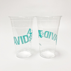 Wegwerp single wall bekers van PET-<span class=keywords><strong>plastic</strong></span> met aangepast logo, bedrukt voor <span class=keywords><strong>milk</strong></span> <span class=keywords><strong>tea</strong></span> & smoothies - Product Image 1