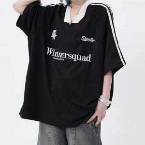 T-shirt de sport décontracté unisexe à col en V et manches courtes, brodé sur mesure, style color block, pour couple, coupe ample, vintage - Product Image 2