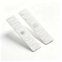 Étiquettes RFID étanches Newbega 70*20mm tissées blanches Qstar-6S UHF ISO 18000-6C & HF Type A NFC Dual EPC 160/256 bits pour blanchisserie