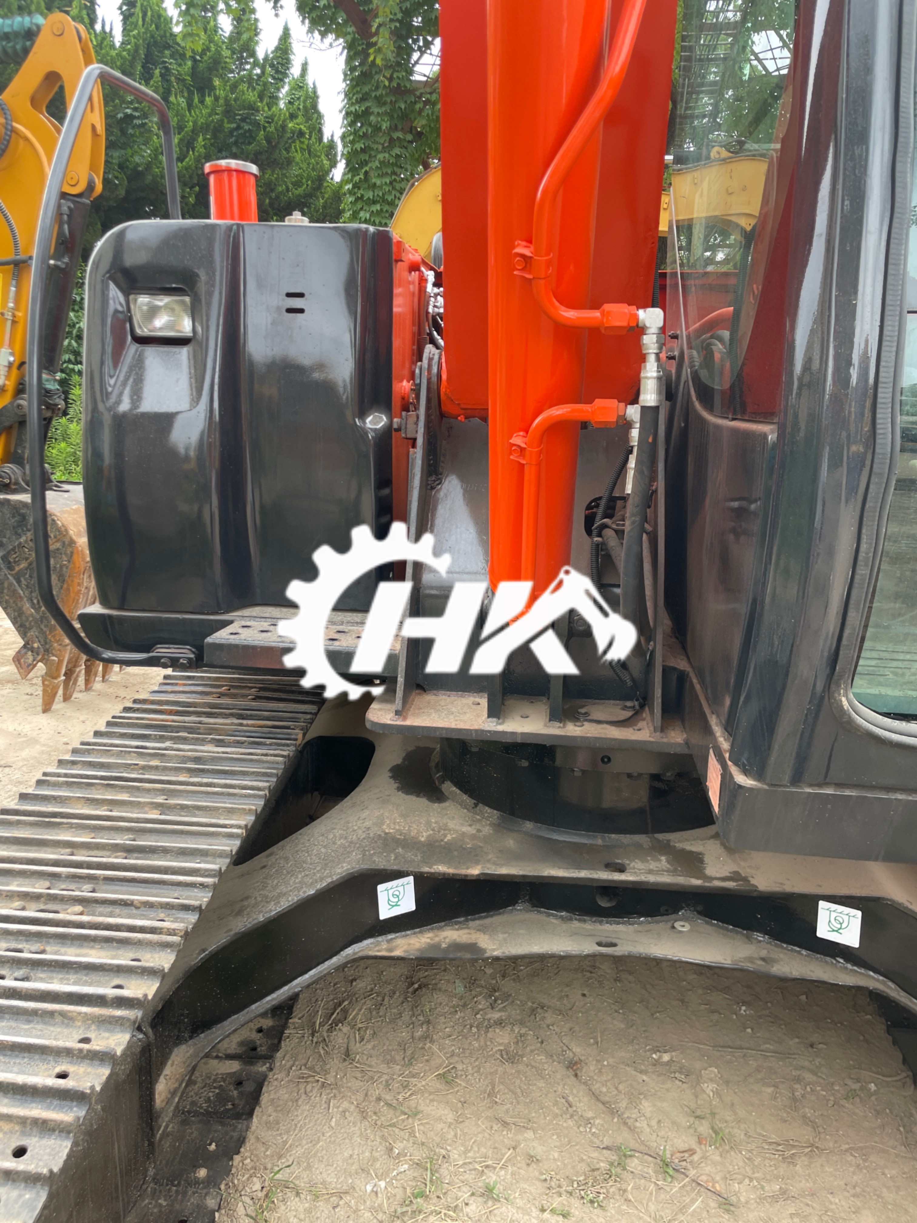 Hitachi二手廉价履带式挖掘机，二手Hitachi ZX70挖掘机，液压