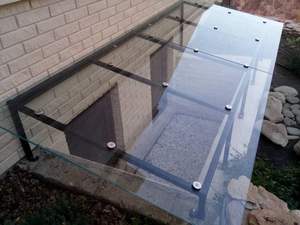 <span class=keywords><strong>Auvent</strong></span> moderne CBMMART pour l'extérieur avec structure métallique, <span class=keywords><strong>porte</strong></span> <span class=keywords><strong>d</strong></span>'<span class=keywords><strong>entrée</strong></span> <span class=keywords><strong>d</strong></span>'hôtel, acier, aluminium, verre trempé - Product Image 2