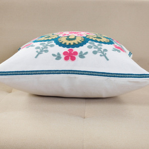 Hot Bán Hoa Thêu Gối <span class=keywords><strong>V</strong></span>à Đệm Sofa Phòng Khách Bông Đệm Bìa Giường Mềm Túi <span class=keywords><strong>V</strong></span>ăn Phòng Gối Trường Hợp - Product Image 5