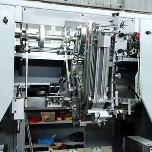 Cnc tốc độ cao bàn chải làm máy bàn chải đánh răng tufting máy - Product Image 6