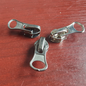 3 #5 #8 # dây kéo đầu nhựa kim loại nylon với khóa kéo kéo xuống miếng đệm hạnh nhân nửa vòng miếng đệm dây kéo <span class=keywords><strong>puller</strong></span> - Product Image 1