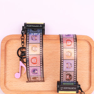 Porte-clés personnalisé en forme de bobine de <span class=keywords><strong>film</strong></span> de dessin animé mignon, imprimé avec technologie UV, porte-clés personnalisé - Product Image 2