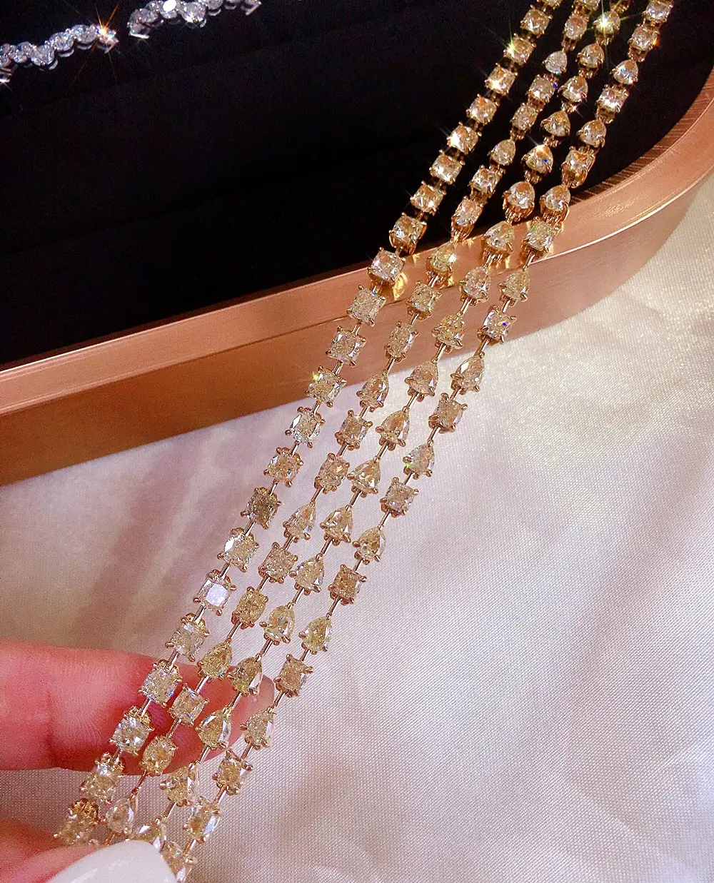 Großhandel 18 Karat Gold Diamant Armband für Frauen Real Diamond Link Armband