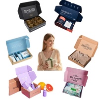 Boîtes d'expédition en carton ondulé personnalisées de luxe avec doublure en mousse, pelliculage mat, noir et violet bicolore pour emballage cosmétique haut de gamme