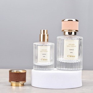 Flacon de <span class=keywords><strong>parfum</strong></span> en verre premium de 30 ml et 50 ml, vaporisateur de voyage portable avec design rayé, anti-fuite, bouchon à vis, contenant vide - Product Image 3
