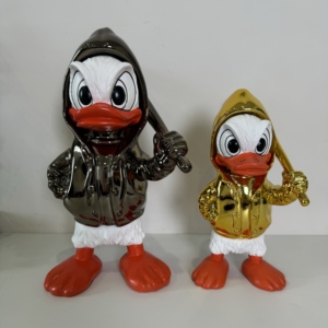 Prêt à expédier : Ensemble <span class=keywords><strong>de</strong></span> collection <span class=keywords><strong>de</strong></span> sculptures <span class=keywords><strong>de</strong></span> canards <span class=keywords><strong>de</strong></span> <span class=keywords><strong>dessin</strong></span> animé en résine plaquée, <span class=keywords><strong>color</strong></span>ées et assorties, <span class=keywords><strong>pour</strong></span> la décoration <span class=keywords><strong>de</strong></span> la maison, <span class=keywords><strong>de</strong></span> la galerie, du couloir et <span class=keywords><strong>de</strong></span> l'entrée. - Product Image 5