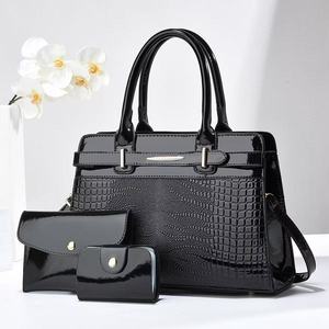 Wholesale Fashion Patent PU Leather Alligator Pattern Luxury <b>Bags</b> Women Handbags Shoulder Ladies Hand <b>Bags</b> - Product Image 2
