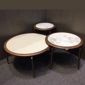Tavolino da salotto rotondo <span class=keywords><strong>in</strong></span> <span class=keywords><strong>marmo</strong></span> nordico naturale minimalista nordico <span class=keywords><strong>in</strong></span> acciaio inossidabile spazzolato con piedini <span class=keywords><strong>in</strong></span> rosa spazzolato - Product Image 3