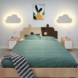 Lampe murale de chevet pour <span class=keywords><strong>chambre</strong></span> à coucher, nuages de dessin animé, thème parent-enfant, lumière murale LED, ambiance chaleureuse <span class=keywords><strong>et</strong></span> romantique, fer <span class=keywords><strong>blanc</strong></span>, 220v, 90, moderne, 20 - Product Image 4