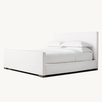 Lit plateforme RH MODENA en chêne massif avec panneau en tissu, pied de lit, taille King/Queen, rembourrage personnalisable, lit traditionnel moelleux, blanc