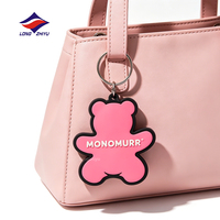 Longzhiyu, usine de PVC depuis 20 ans, porte-clés personnalisé en PVC souple avec logo de dessin animé 2D mignon, porte-clés en caoutchouc PVC souple avec sangle