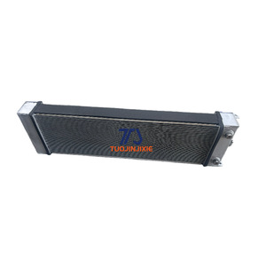 Réservoir d'expansion de radiateur 206-03-22411 pour excavatrice Komatsu PC290LC-8K PC270-8 - Product Image 1